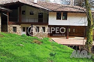 Хотел/Мотел, Правец, 728 кв.м., 450000 €