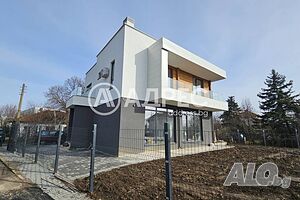Къща/Вила, Мусачево, 215 кв.м., 425000 €
