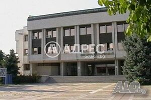 Офис Сграда/ Търговски център, Първомай, 515 кв.м., 375900 €
