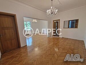 Многостаен, София, Оборище, 140 кв.м., 1800 €