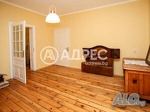 Многостаен, София, Център, 100 кв.м., 243000 €