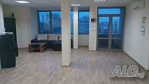 Офис в офис сграда 72 кв.м Междинен етаж Тухла Готов (завършен)