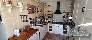 Продава атрактивна къща в село Мусина 608353