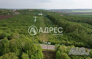 Продава земеделска земя на главен път до с. Момин сбор 693460