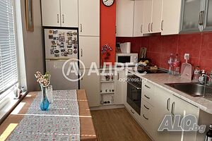 Ексклузивна оферта! Многостаен апартамент на бул. Х. Димитър