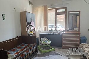 Сутеренен етаж от масивна къща