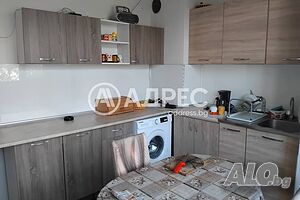Апартамент в саниран блок, ключ за огледи