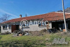Вила в м. Дълбоки дол