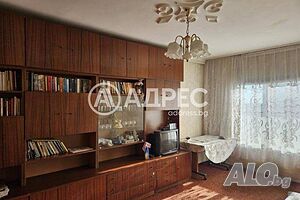 АДРЕС предлага ТРИСТАЕН апартамент. Ключ за имота.