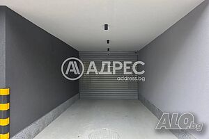 АДРЕС продава: ГАРАЖ в сграда ново строителство. Център, до градски парк!
