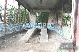 Стопанска сграда в с. Зимница
