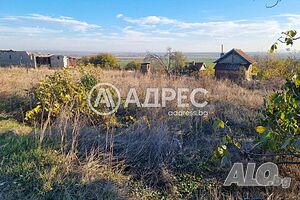 Парцел в местност Нови лозя
