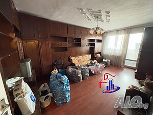 Двустаен среден апартамент в района на Пети Полк и зала Арена
