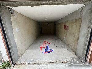 Под наем гараж с автоматична врата в района на хотел Мадара
