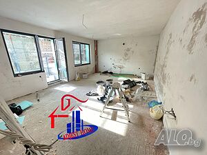 Четиристаен ТУХЛЕН апартамент ново строителство Втори Корпус на университета