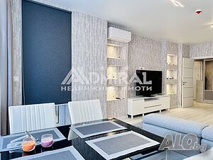 Модерен, просторен двустаен апартамент с паркомясто в Central Park, Бургас