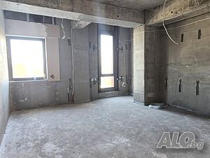 Тристаен апартамент, Здравец Изток, 99 кв.м., ет. 2/6, ТЕЦ, тухла