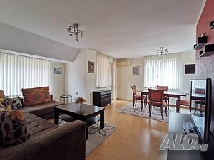 Тристаен апартамент, Ялта, 87 кв.м., ет. 4, обзаведен