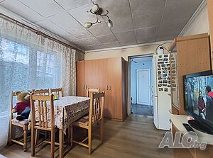 Къща, Родина 3, 42 кв.м., с подобрения, двор - 155 кв.м.