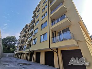 Гараж, Алеи Възраждане, 34 кв.м., партер Гараж (самостоятелен) | Гаражи, Паркинги, Паркоместа под наем | Алеи Възраждане Русе