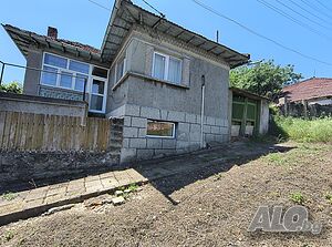Къща, с. Пиргово, 120 кв.м., двор - 500 кв.м.