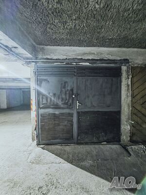 Гараж, Широк Център, 16 кв.м., сутерен