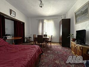 Къща, Широк Център, РЗП 126 кв.м., гараж 19 кв.м.
