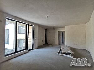 Едностаен апартамент, Център, 67 кв.м., ет. 2/5, ТЕЦ, нов