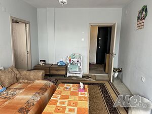 Продава се апартамент