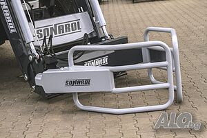 щипка за рулонни бали