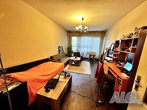 Тристаен обзаведен апартамент в кв. Люлин 3