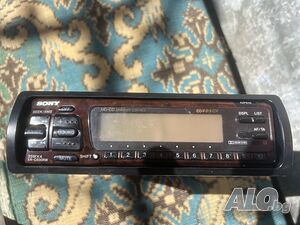 Продавам Sony Autoradio XR-C500RW