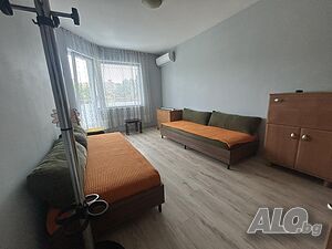 Гарсониера в района на Окръжна болница