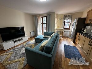 Луксозен двустаен апартамент до лифта