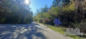 Парцел със статут на гора в м-т ”Черноморец”