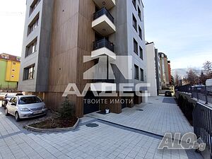 Продава 4-СТАЕН в Манастирски ливади - Запад