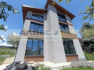 Продава КЪЩА в с. Хераково