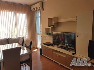 Обзаведен двустаен апартамент в района на КАТ
