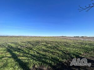 Парцел УПИ в село Добровница