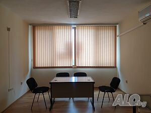 Офис под наем в центъра на Пазарджик