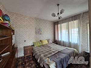 Етаж от къща в района на Моста на Лютата