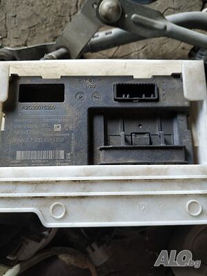 Четец и карта за Renault Captur Start/Stop, 285906535R