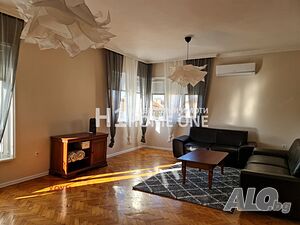 Дава под наем 3-стаен гр. София - Център 130m²