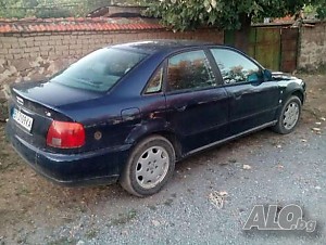 Audi a4 на части