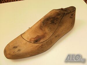 Стогодишен запазен обущарски дървен калъп