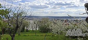 Продавам етаж от къща-48 кв. метра-гр. Варна, местност ’ Пчелина ’