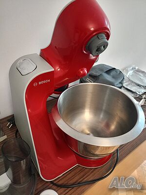 Кухненски робот Bosch MUM5