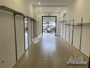 Магазин на първа линия с лице на плажната алея, в к.к. Златни Пясъци