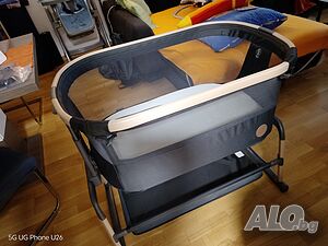 Продавам ново бебешко сглобяемо креватче Maxi-cosi lora Air