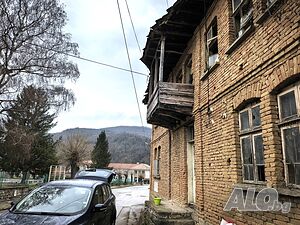 Къща в с. Градница, обл. Габрово — снимка 6